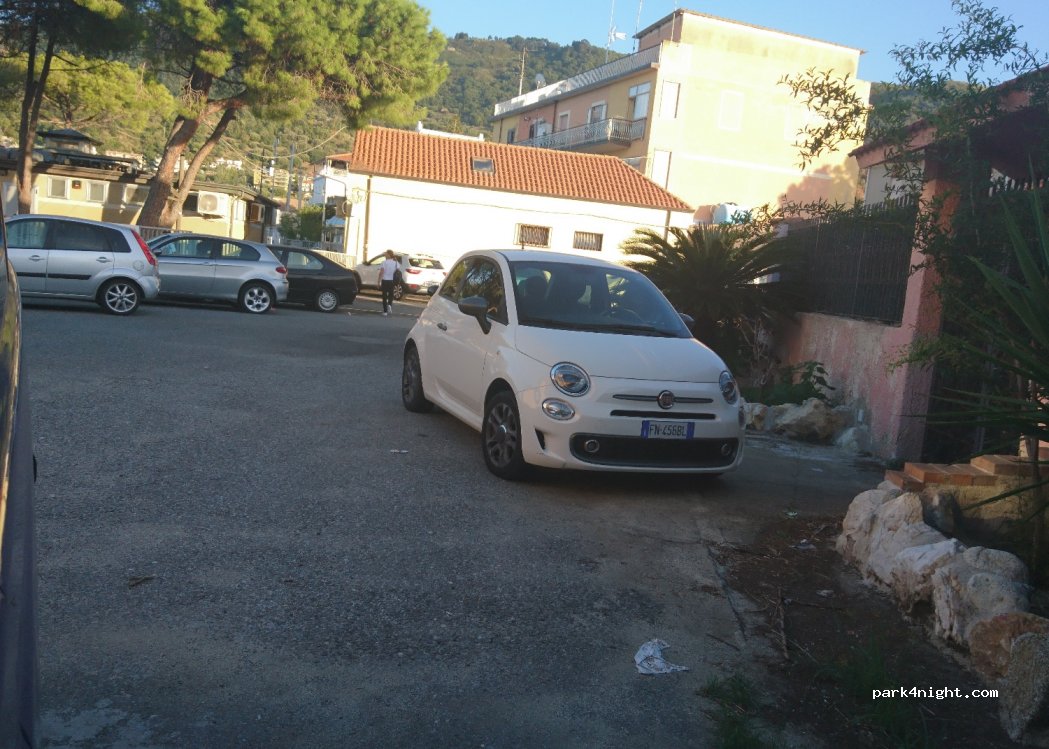 (89900) Vibo Marina - 3 Viale delle Industrie — foto