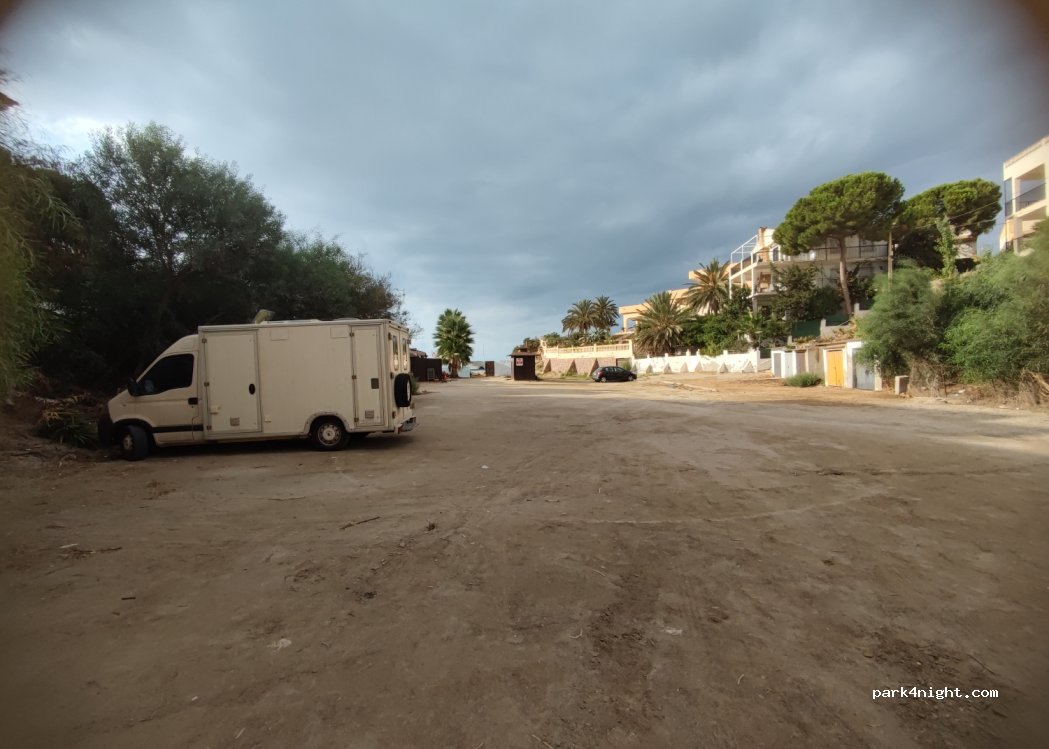 (04648) San Juan de los Terreros - 10 Calle Leonardo da Vinci — foto