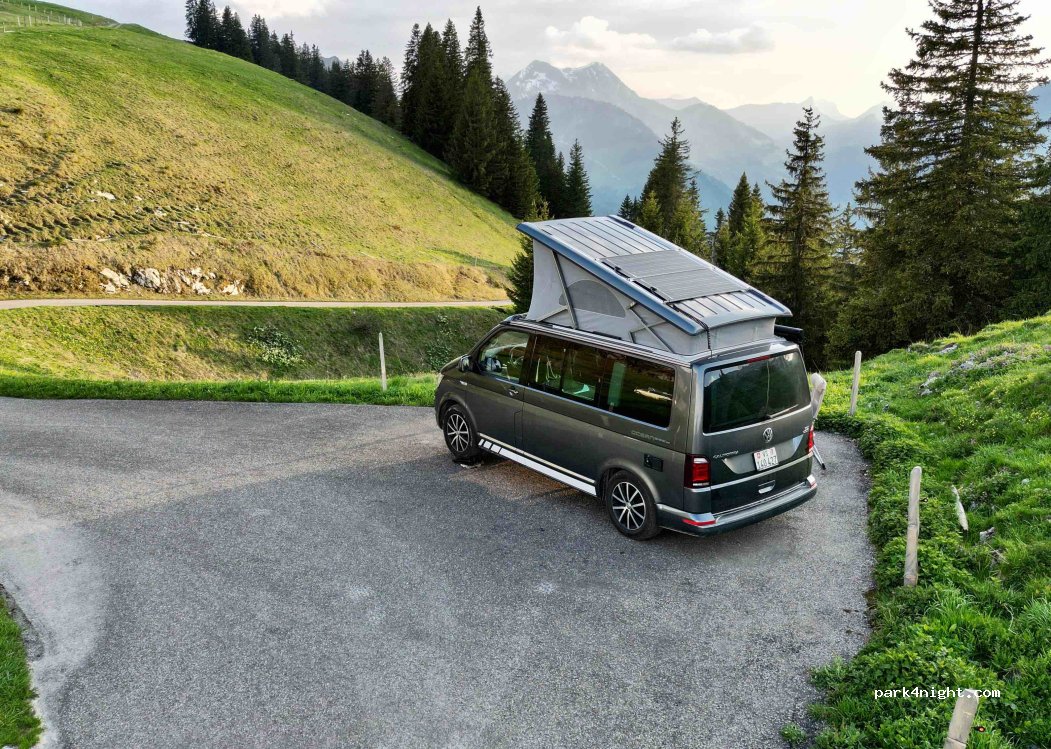 (3766) Boltigen - Unnamed Road — foto 3