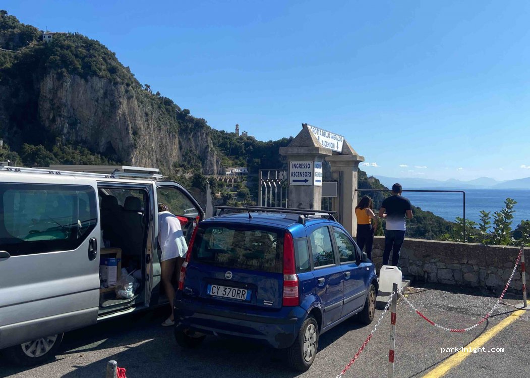 (84010) Conca dei Marini - 35 Via Smeraldo — foto