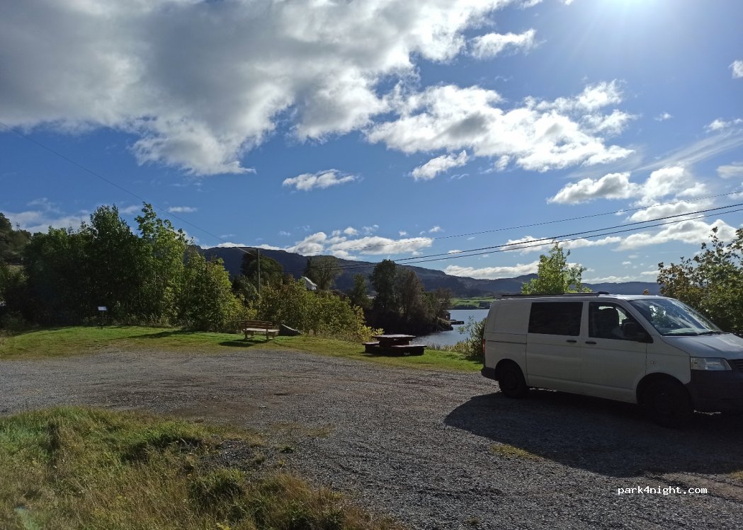(6982) Holmedal - 20 Primær Fylkesveg 609 — foto