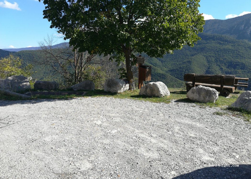 (06910) Sigale - Bd du Cross — foto 3