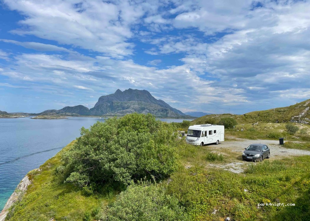 (8850) Herøy - Fv828 — foto 3