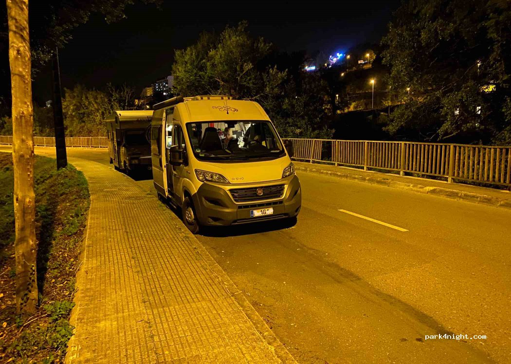 (27004) Lugo - 22 Paseo Álvaro Cunqueiro — foto