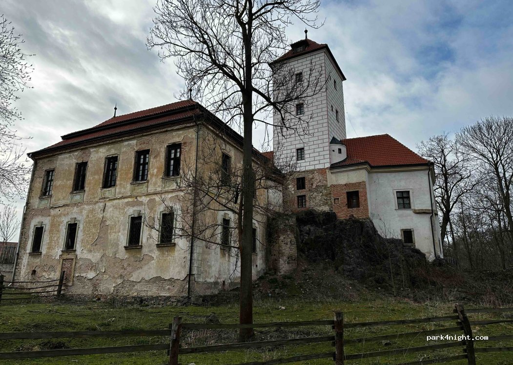 Chateau Lobkovice s.r.o. — foto