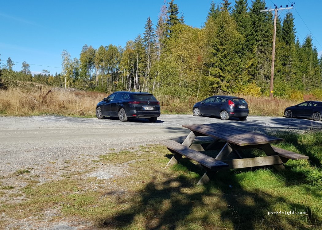 (2080) Eidsvoll - 64 Åslettavegen — foto