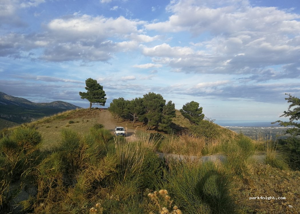 (87010) Civita - Unnamed Road — foto