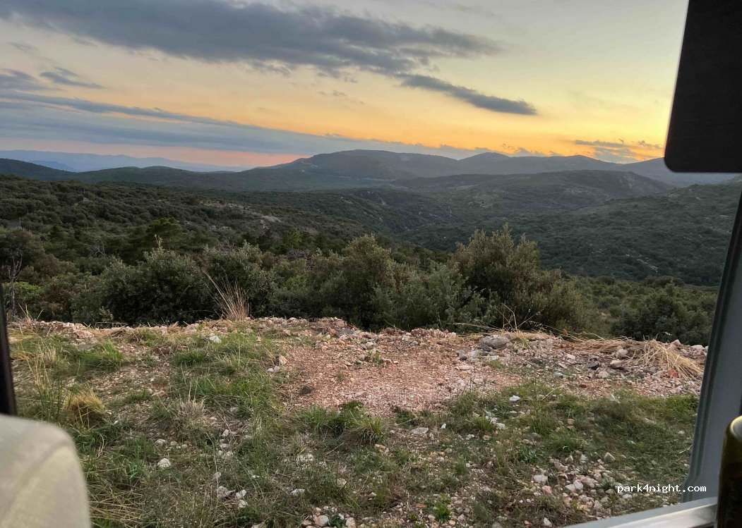 (83440) Mons - 390 Chemin des Costes — foto 4