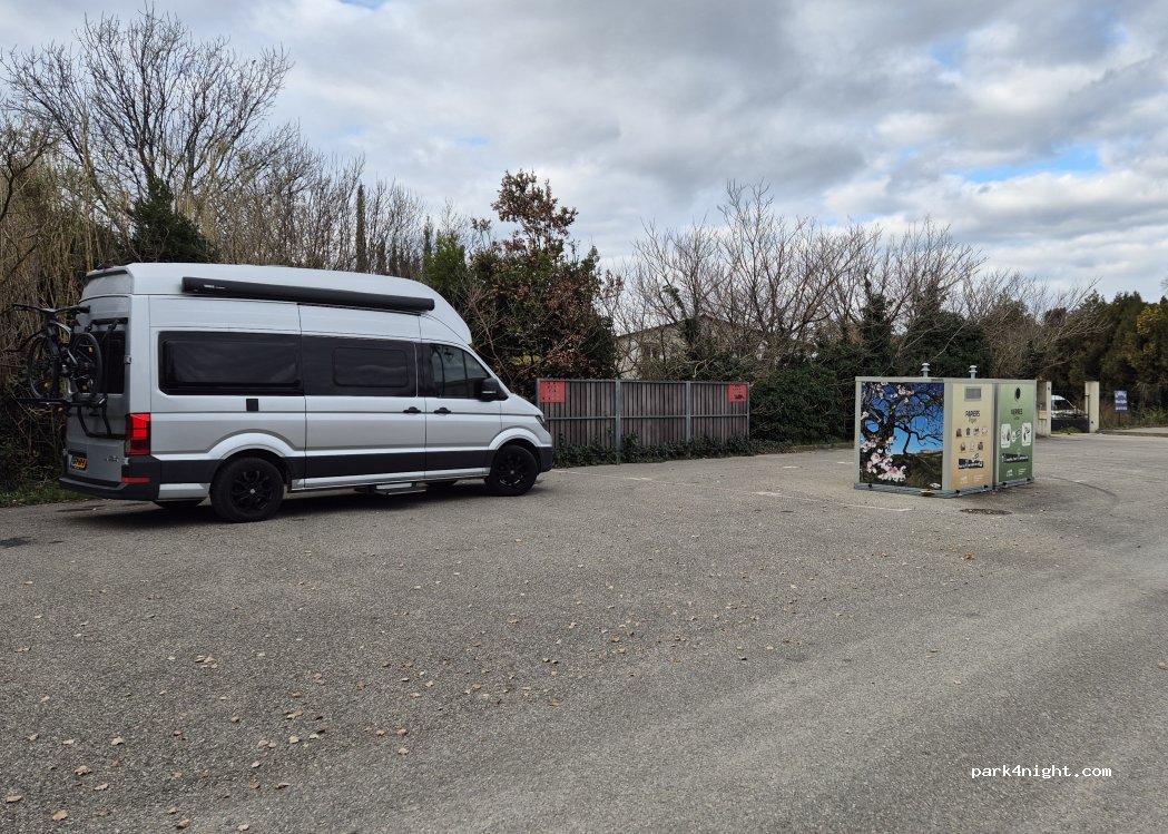 (13520) Maussane-les-Alpilles - Chem. du Mas de Chabran — foto 5