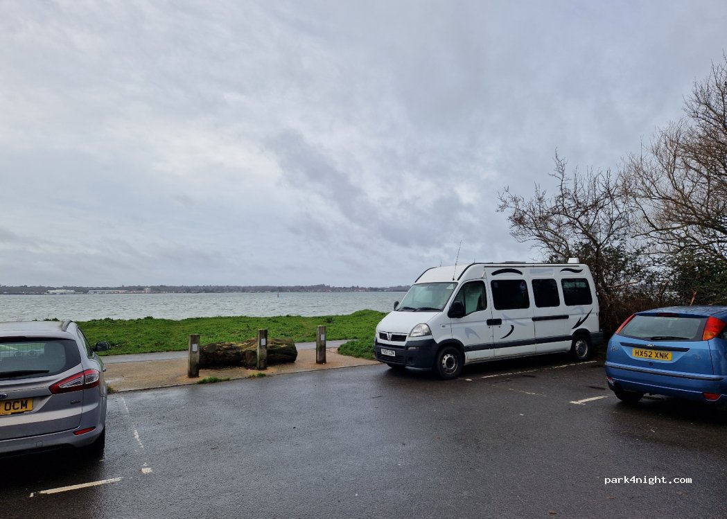 (SO19 9GH) Southampton - 10 Weston Lane — foto