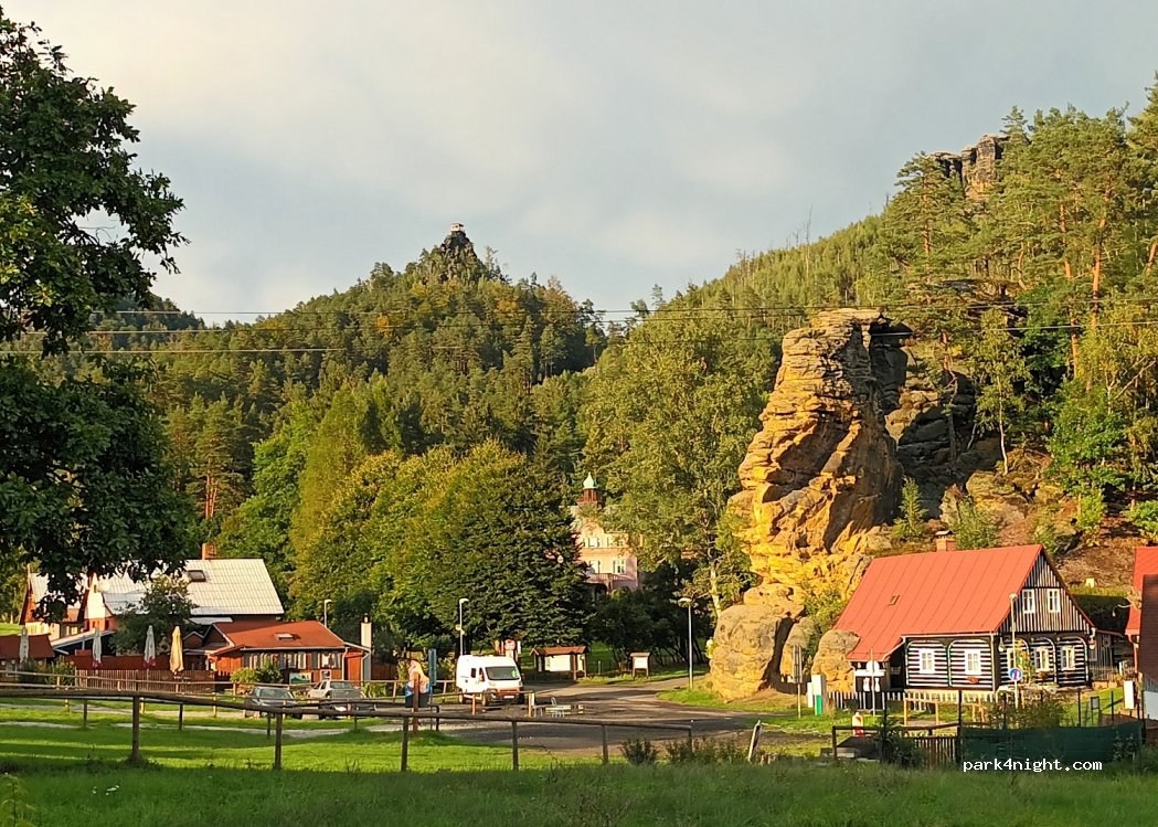 (407 16) Jetřichovice - Unnamed road — foto