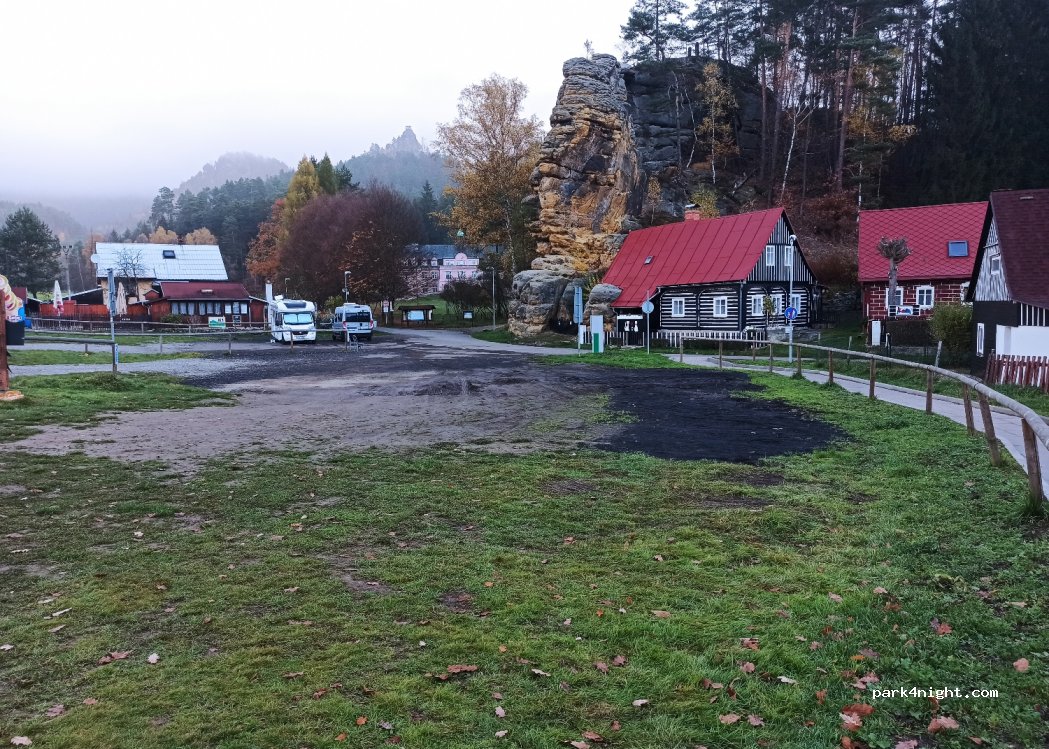 (407 16) Jetřichovice - Unnamed road — foto 2