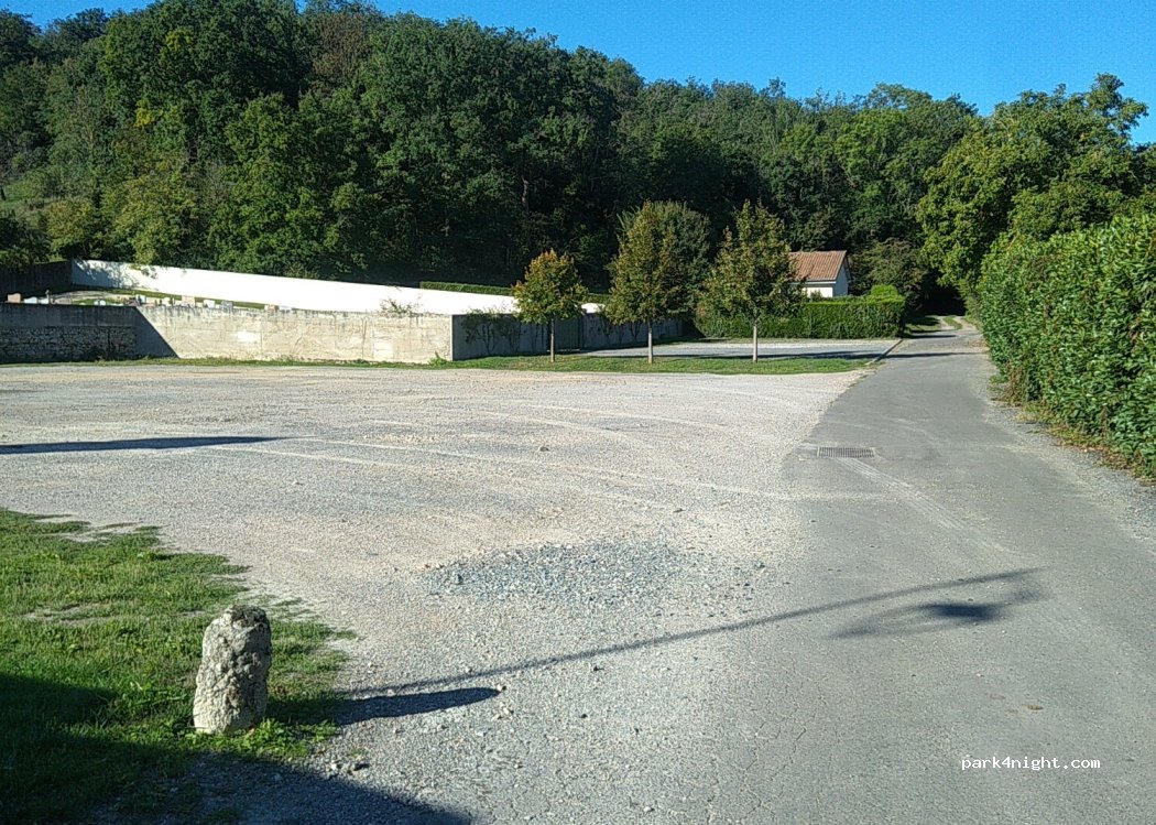 (03800) Jenzat - 22 Grande Rue — foto 2