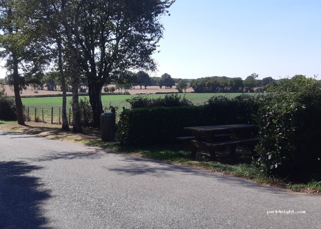(44520) La Meilleraye-de-Bretagne - D178 — foto