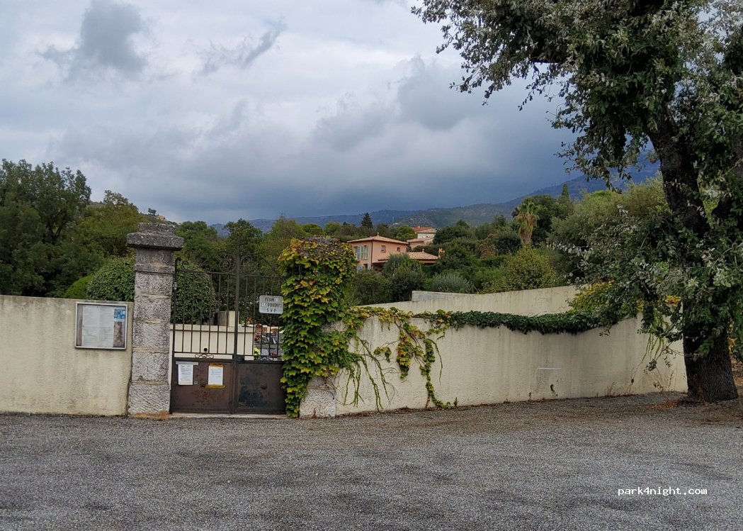 (06340) La Trinité - 7481 Route de Laghet — foto