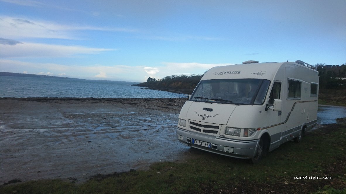 (29470) Plougastel-Daoulas - 335 Route de Porzh Kerzit — foto