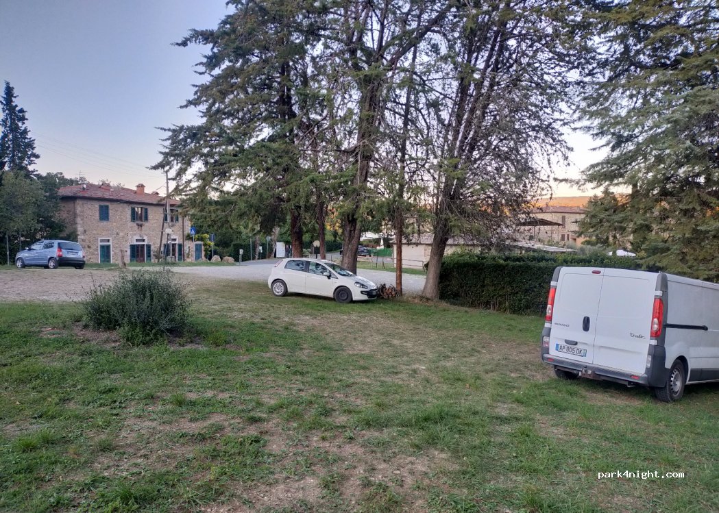(53011) La Piazza - 18 Strada Provinciale 76 — foto 3