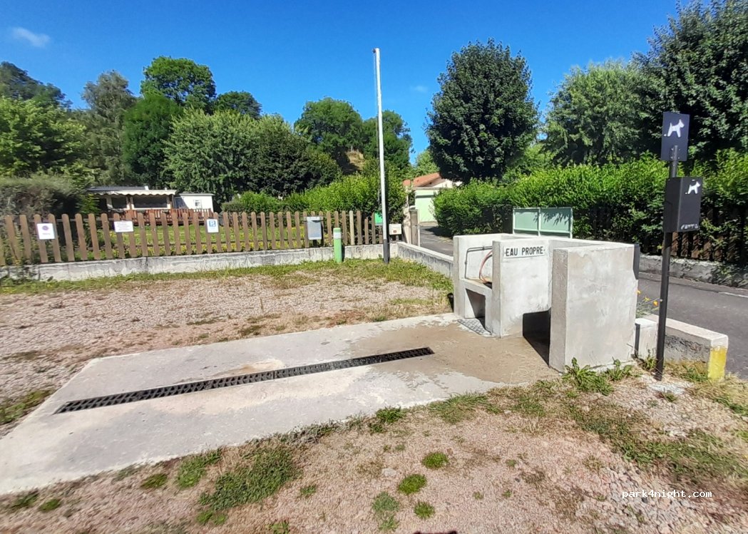 (63840) Viverols - Le Bourg — foto 2