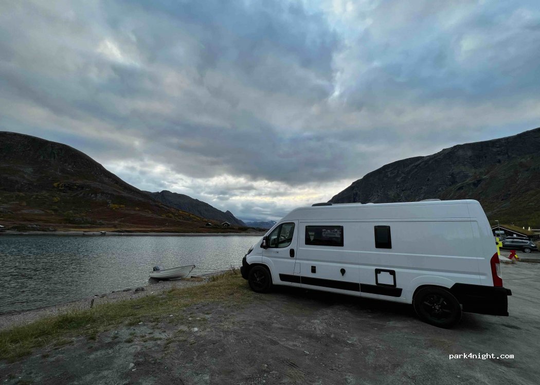 (2680) Vågå - Unnamed Road — foto