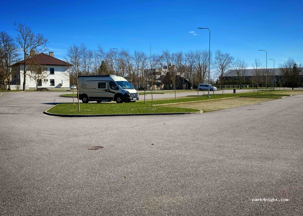 (93816) Kuressaare - 4a Vana-Roomassaare — foto