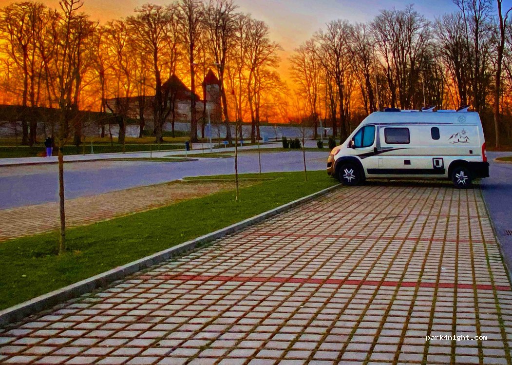 (93816) Kuressaare - 4a Vana-Roomassaare — foto 2