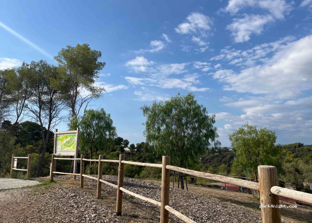 (06610) La Gaude - 16 Allée des Bastides — foto 2