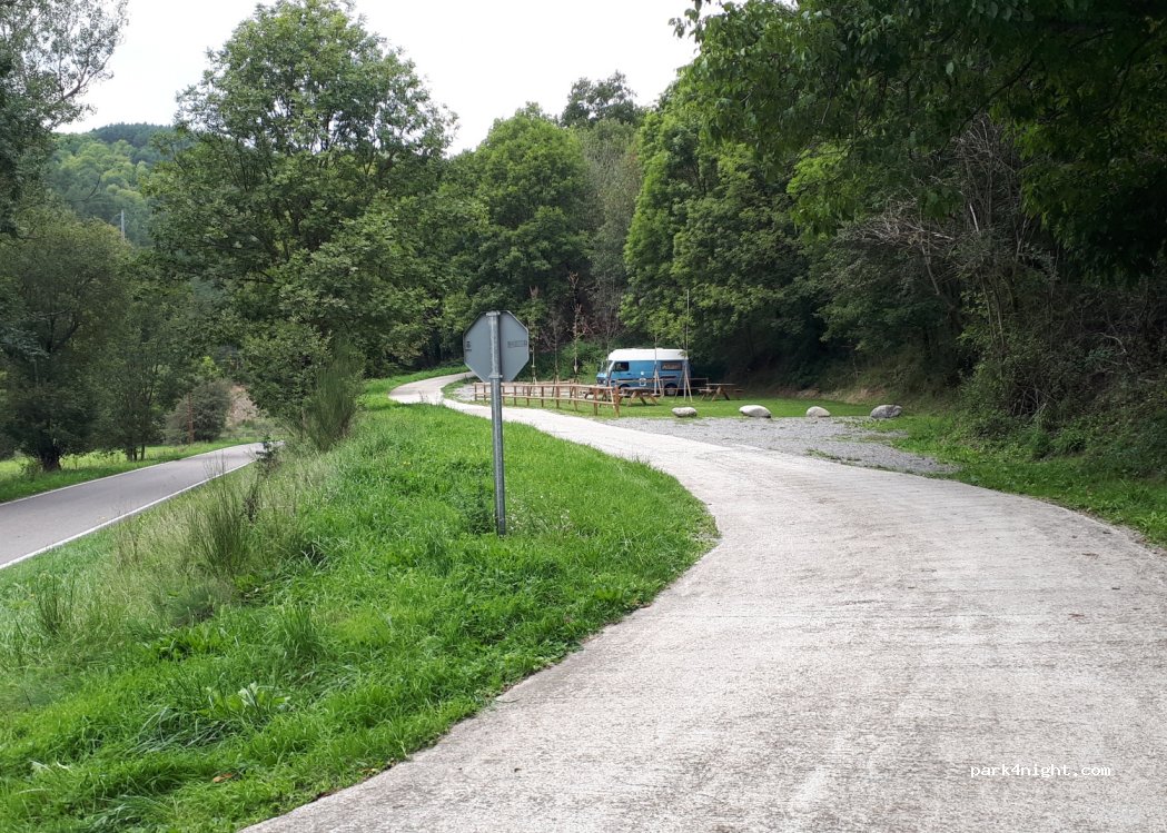 (17536) Planoles - 11 Carrer del Rigat — foto