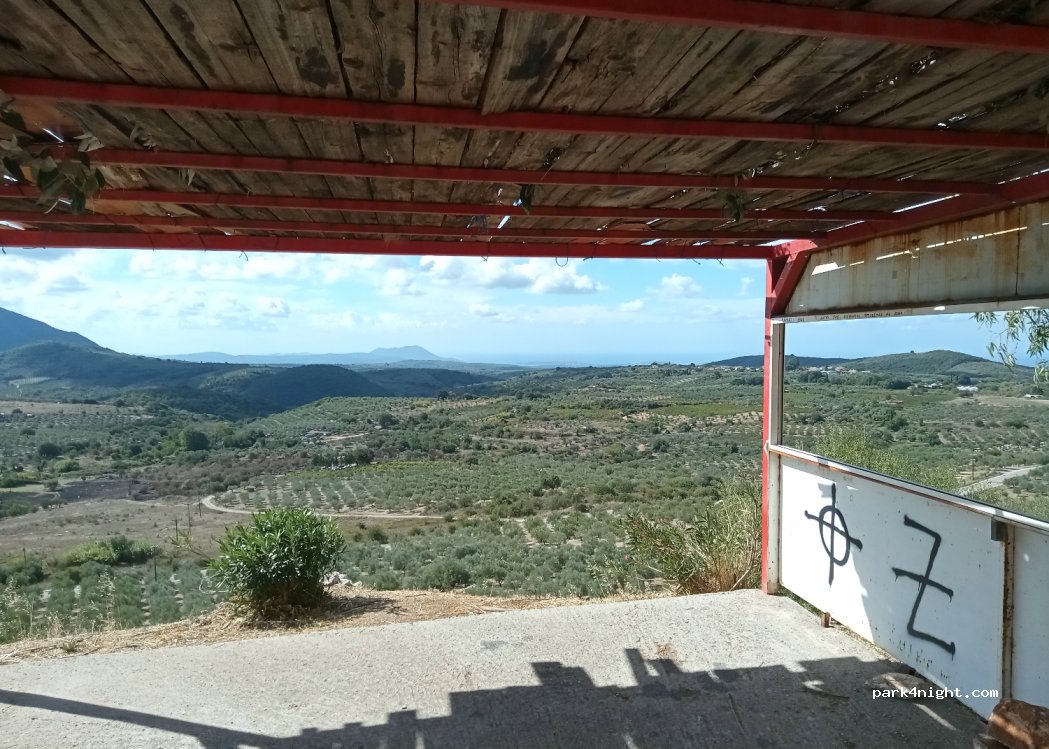 (246 00) Maniaki - Epar.Od. Petritsiou-Raftopoulo — foto 4