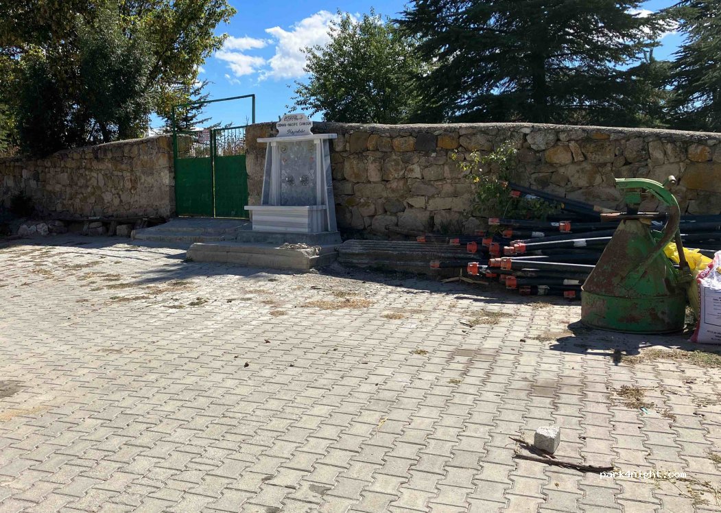 (26970) Seyitgazi - Kümbet — foto 2