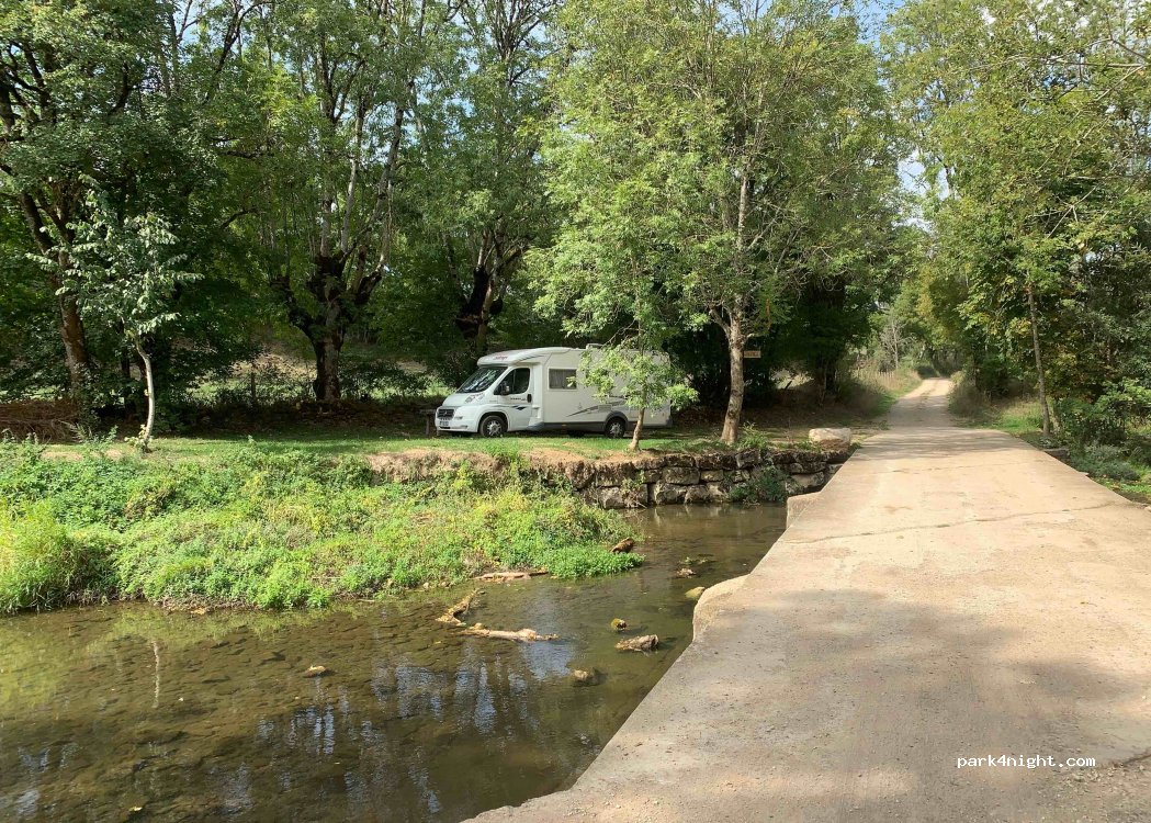 (12310) Gaillac-d'Aveyron - Unnamed Road — foto 2