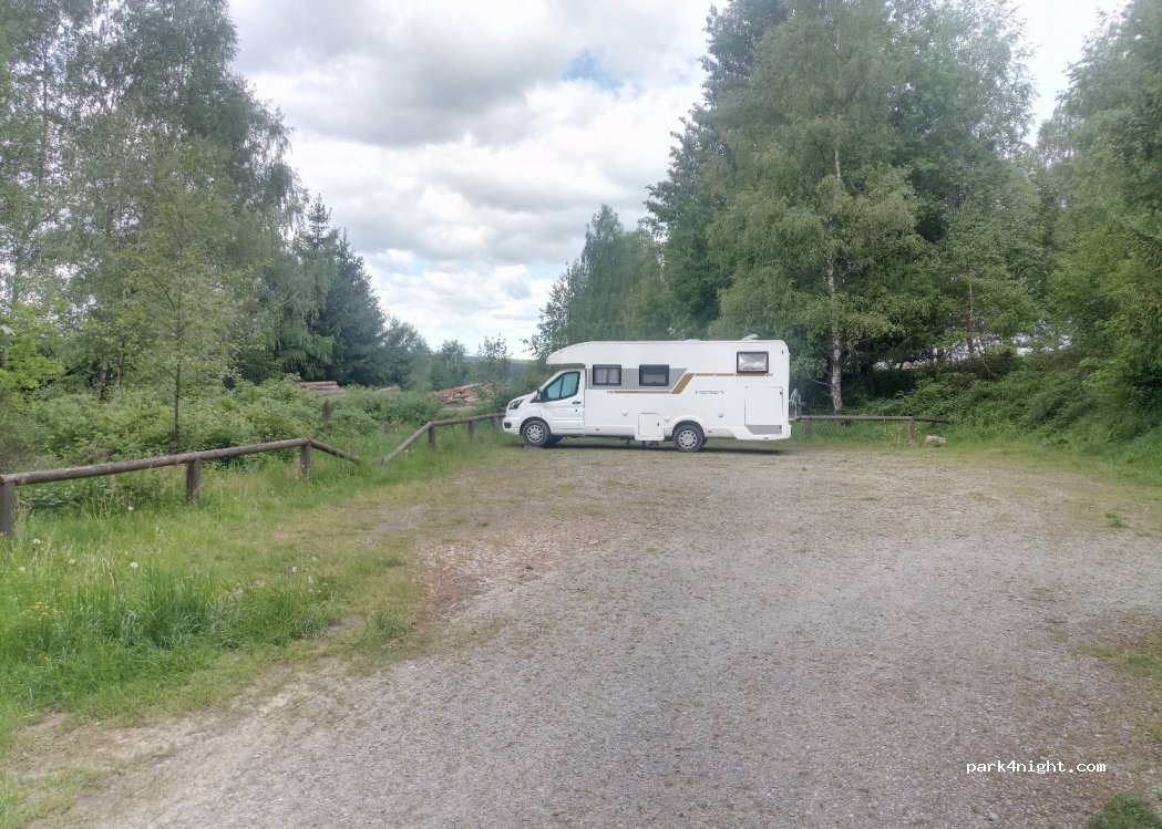 (345 25) Rybník - — foto 3
