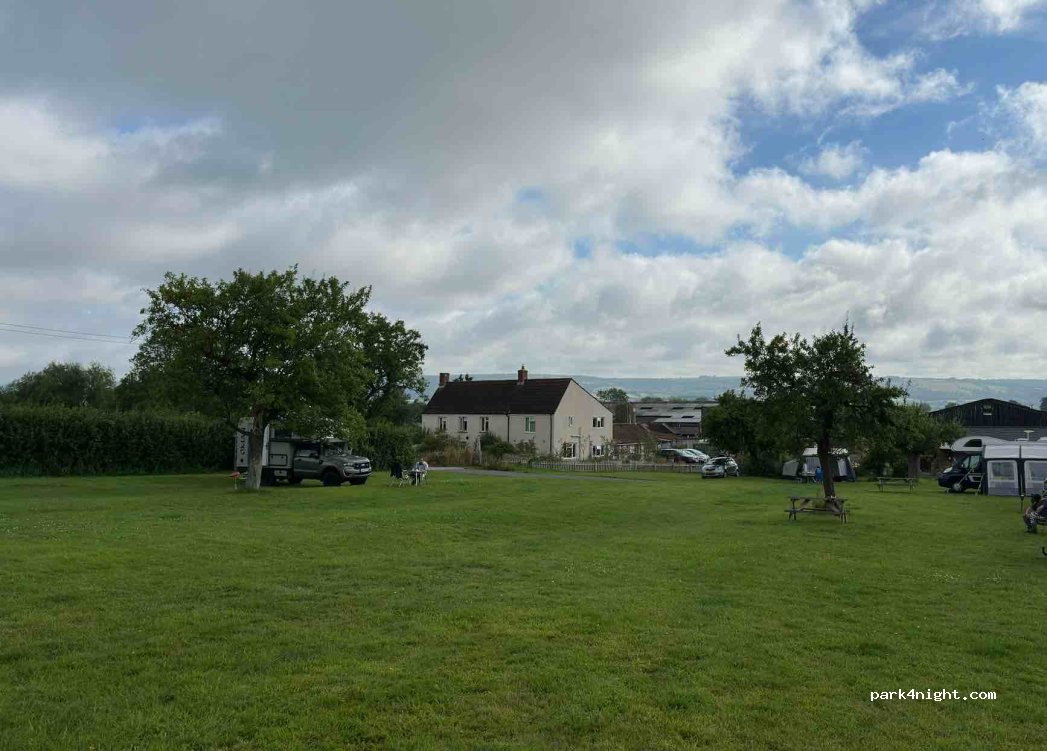 Garden End Farm Dairy, Caravan &Camping — foto 2