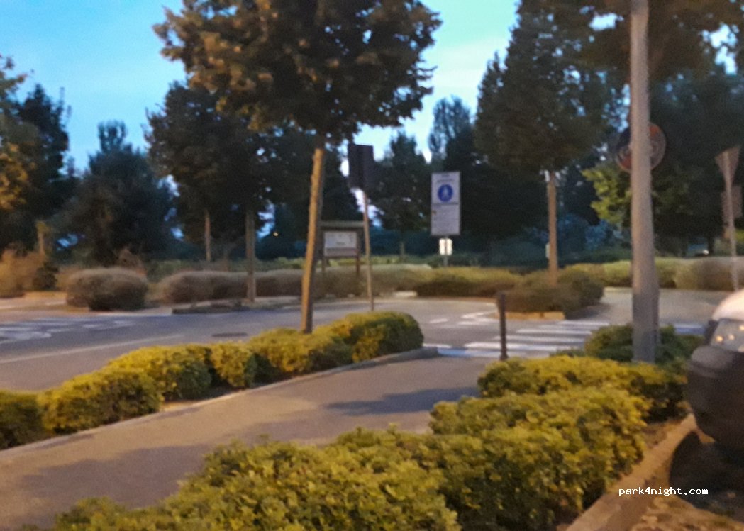 (30016) Jesolo - Via Loncon — foto 4