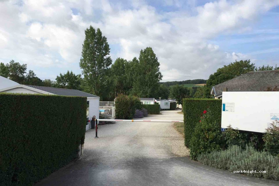 Camping Les Rioms — foto