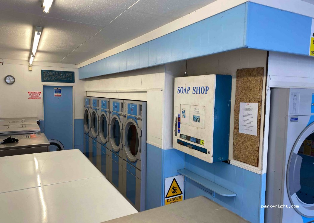 (PL25 4PA) Saint Austell - 104 Clifden Road — foto 2
