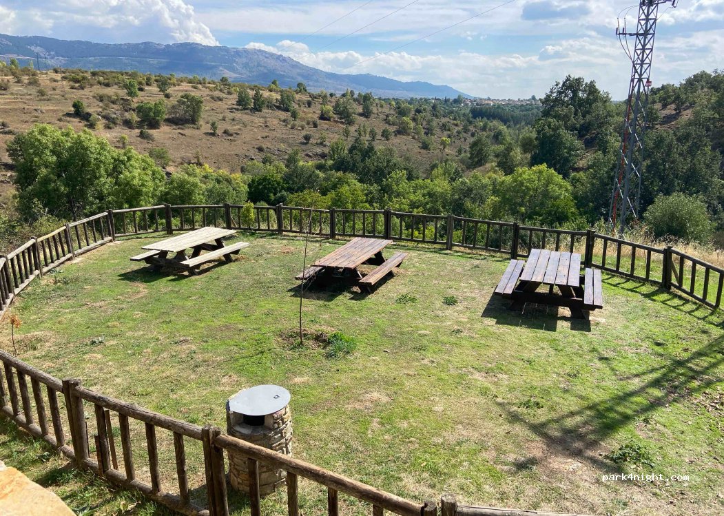 (28191) Horcajuelo de la Sierra - 65 Calle Pozas — foto