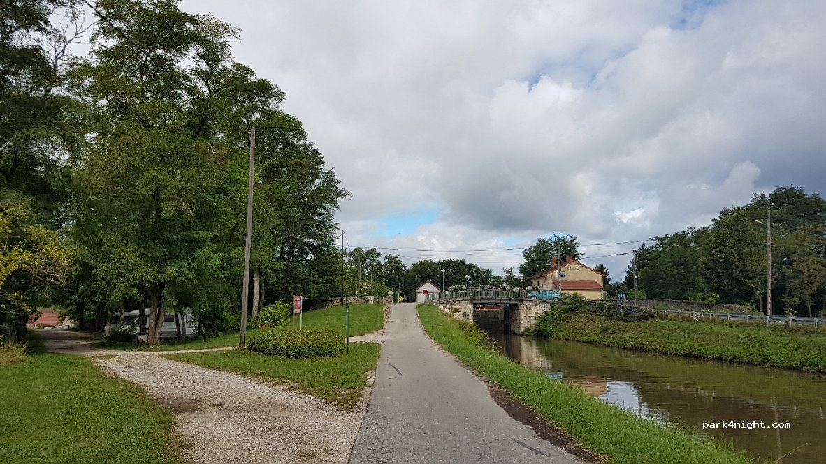 (71150) Rully - 3 Chemin de la Plaine — foto