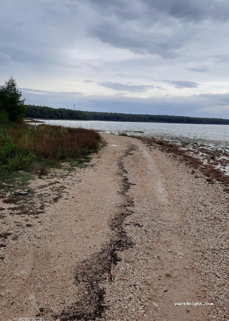(23235) Vrsi - Unnamed road — foto
