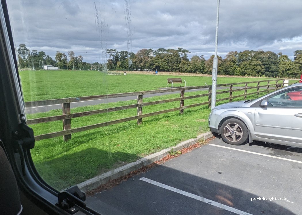 (V94 OY56) Mungret - Unnamed Road — foto 2