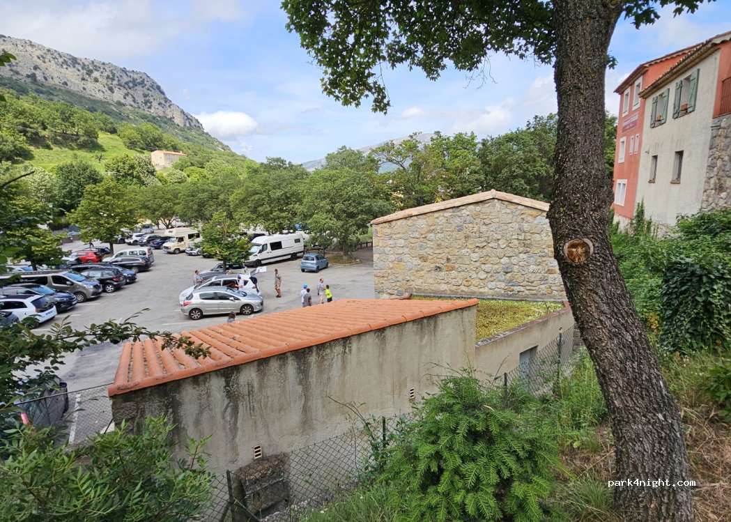 (06620) Gourdon - 35 Route de Greolieres — foto 3