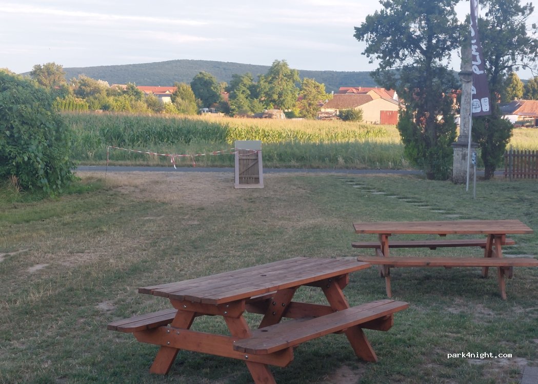 Bachleiten Platzl | Rad- und Wohnwagenrast — foto 3