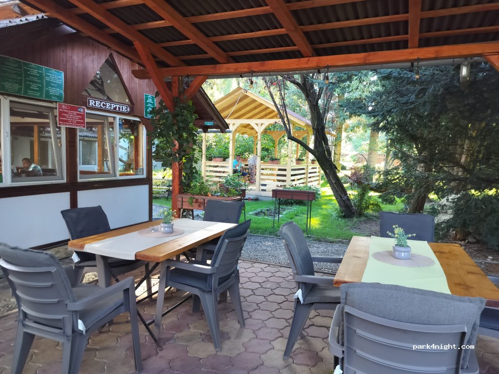 Pensiunea Agnes Camping — foto 2