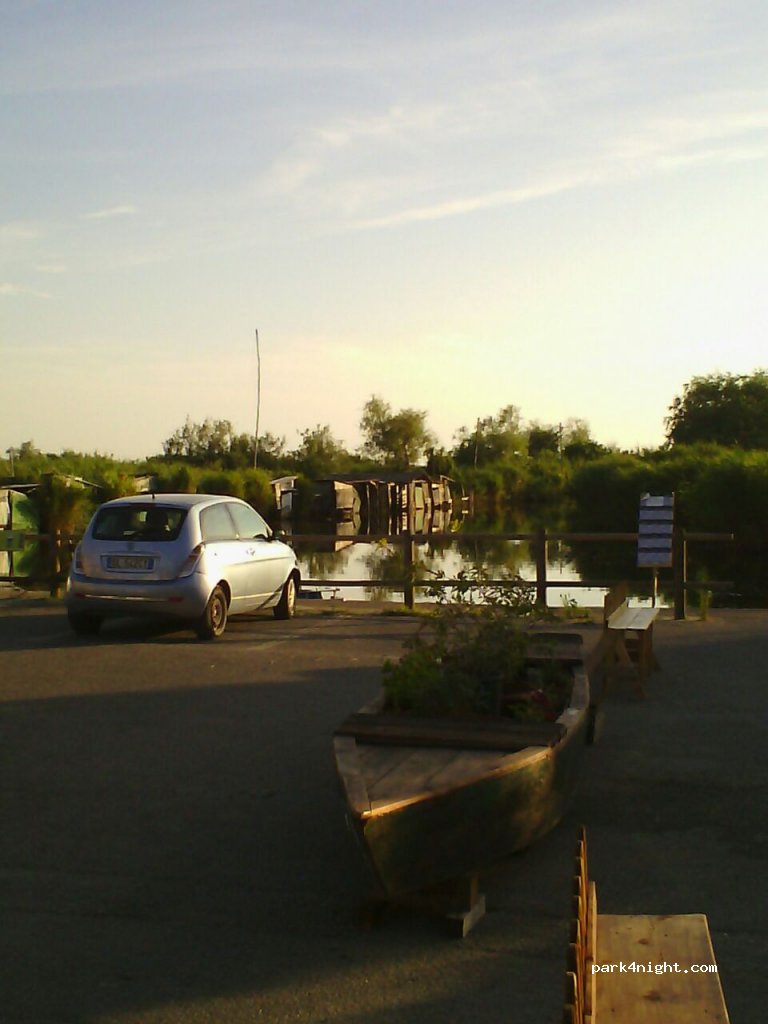 (55054) Massaciuccoli - 176 Via del Porto — foto