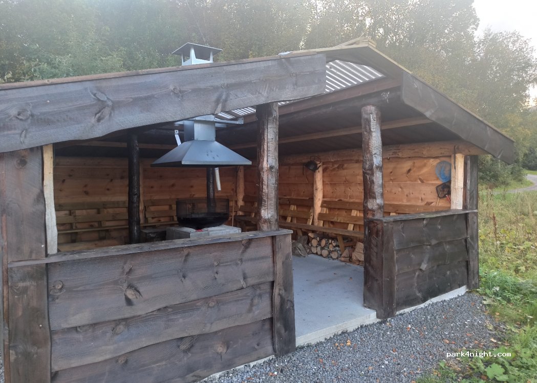 (6531) Hendholmen - 844 Kvernesveien — foto 2