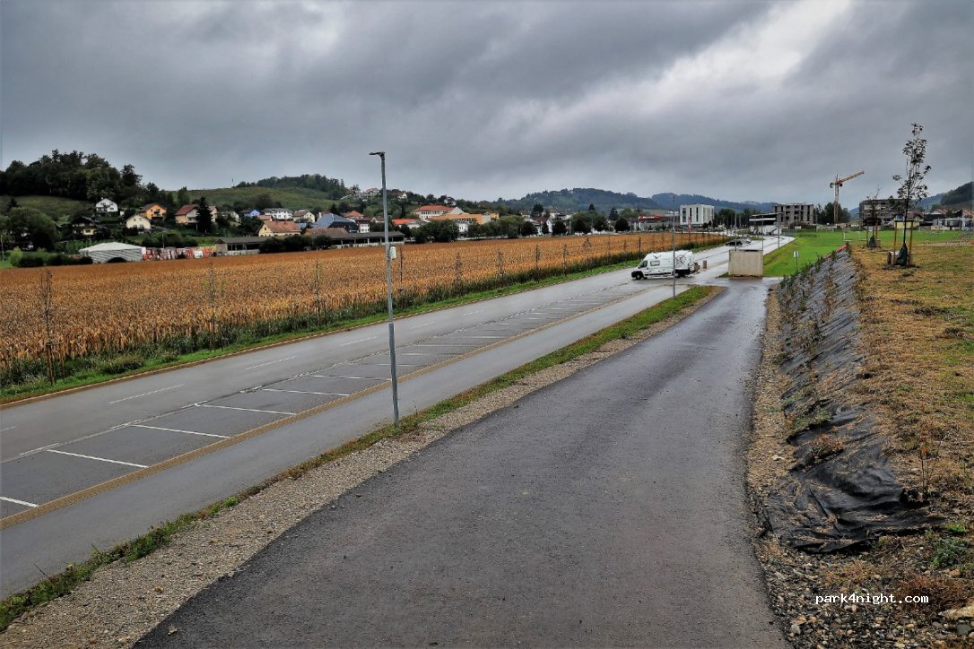 (2211) Pesnica pri Mariboru - Unnamed road — foto