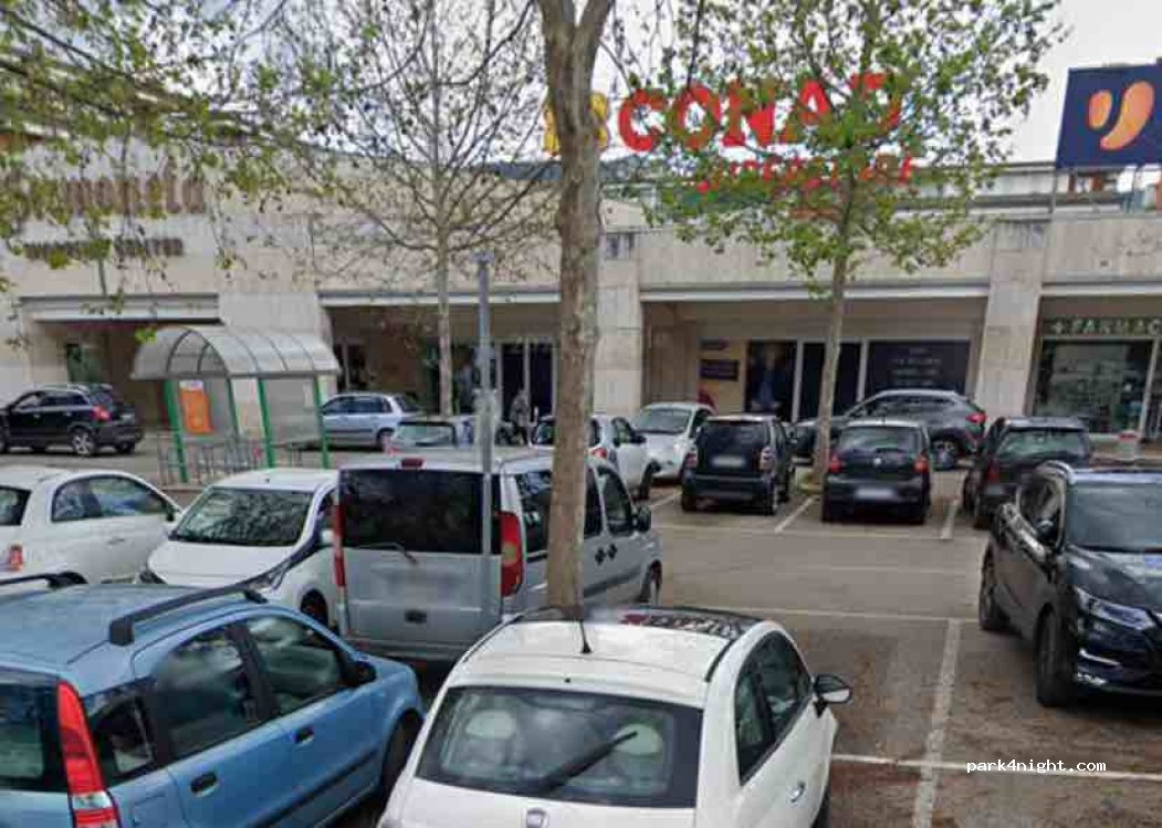 (04013) Carrara - Unnamed Road — foto 2