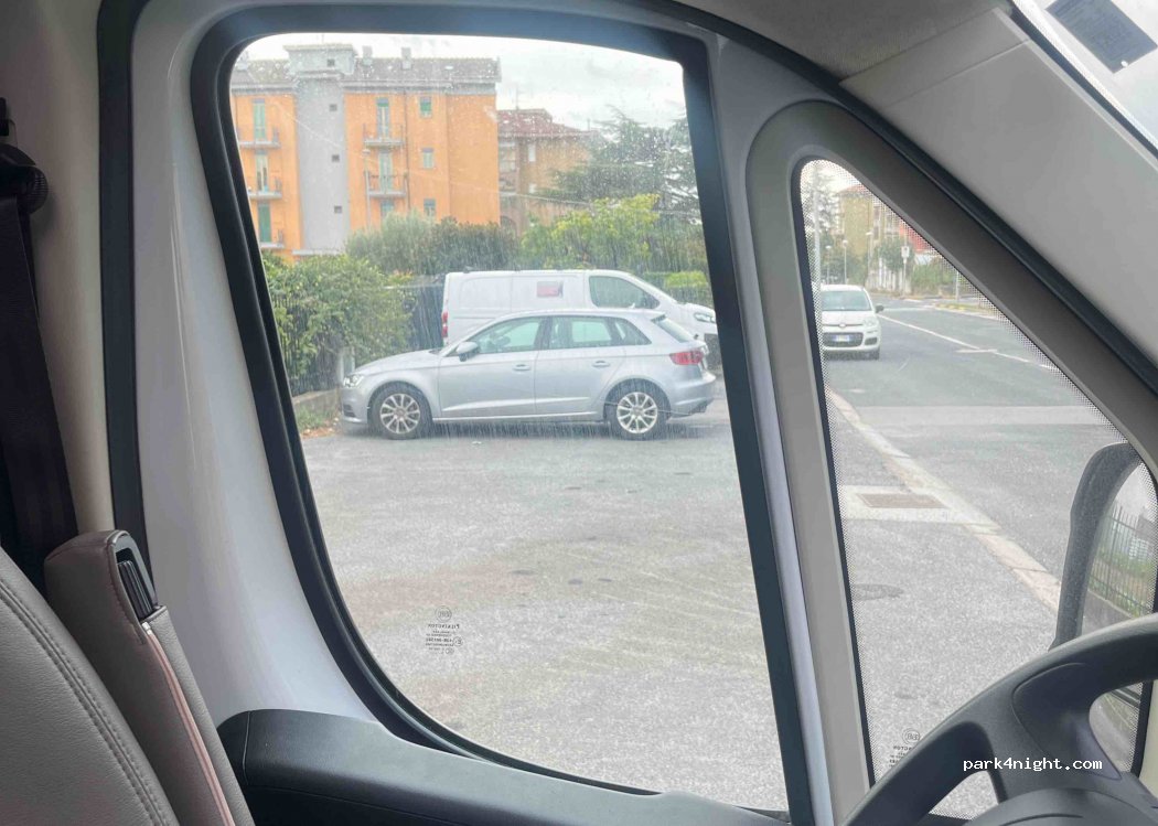 (17051) Marina di Andora - 45 Via Marco Polo — foto