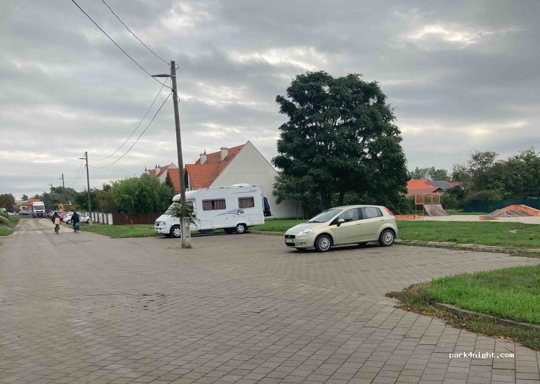 (5200) Törökszentmiklós - 8 Pánthy Endre út — foto 2