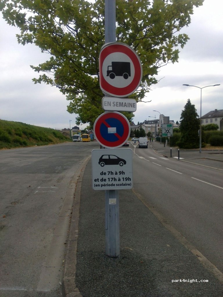 (23000) Guéret - 10 Rue du Docteur Brésard — foto