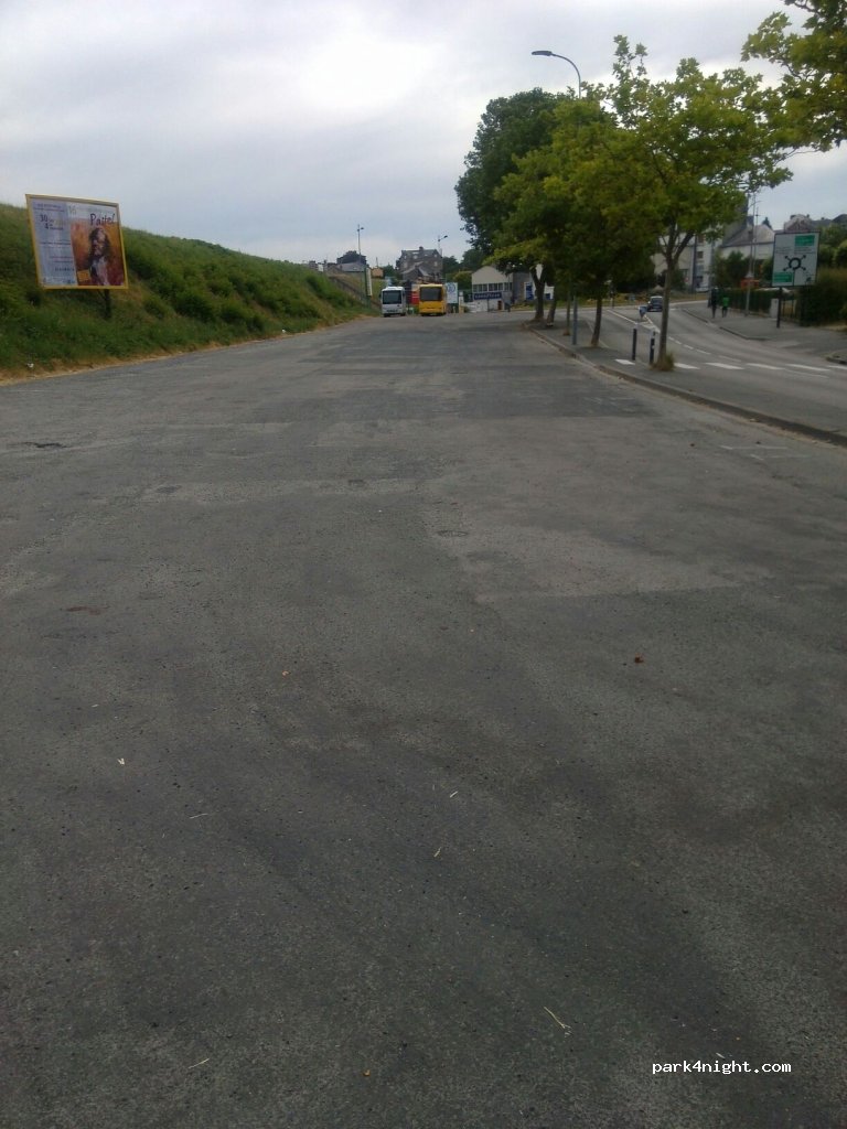 (23000) Guéret - 10 Rue du Docteur Brésard — foto 2